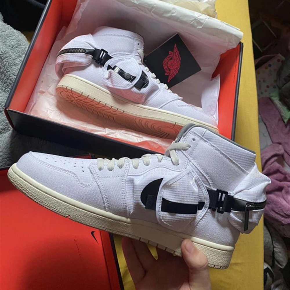Air Jordan 1 High Stash White
